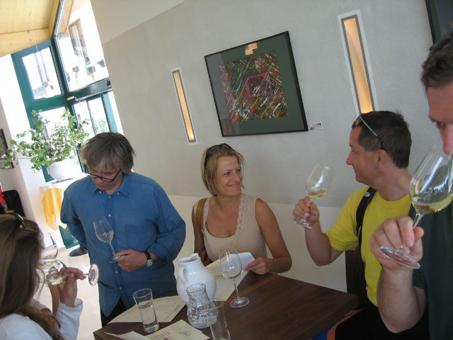 WWF06_043